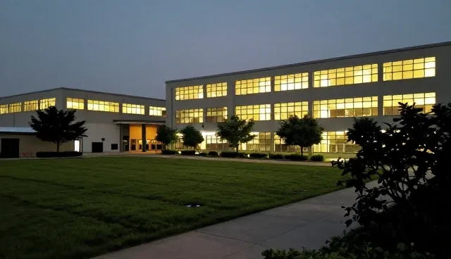 系统集成中定制化解决方案的两种做法对比